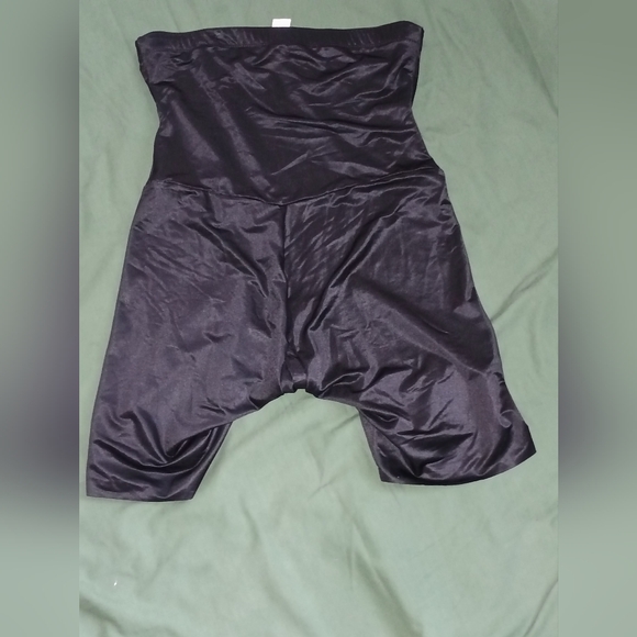 Black Shapewear with Silky Sheen - Picture 1 of 4